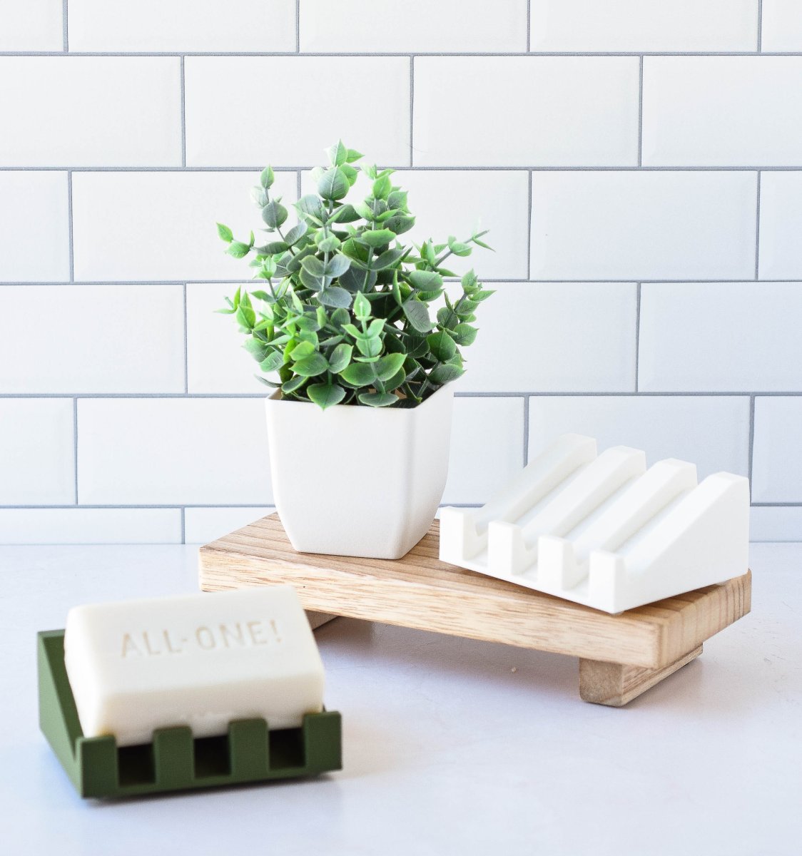 Modern Angled Draining Soap Dish, 3D Printed Eco-Friendly Bathroom Accessory - Image 3